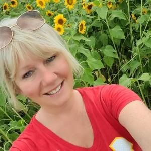 Meet your Posher, Cindy